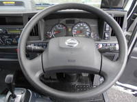 日産アトラス平ボディ小型（2t・3t）[写真25]