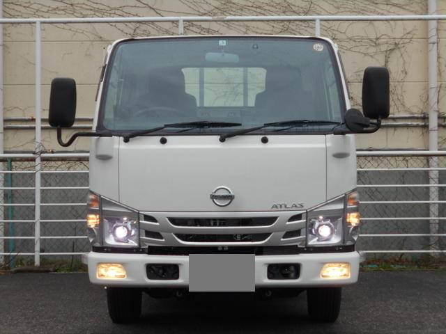 日産アトラス平ボディ小型（2t・3t）[写真06]