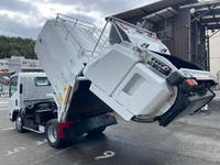 いすゞエルフパッカー車（塵芥車）小型（2t・3t）[写真12]