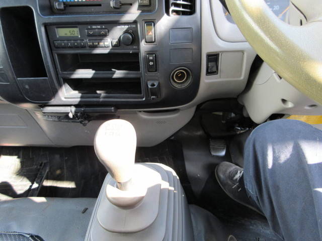 日野デュトロ高所作業車小型（2t・3t）[写真04]