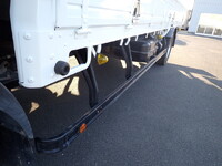 三菱ふそうファイター平ボディ中型（4t）[写真22]