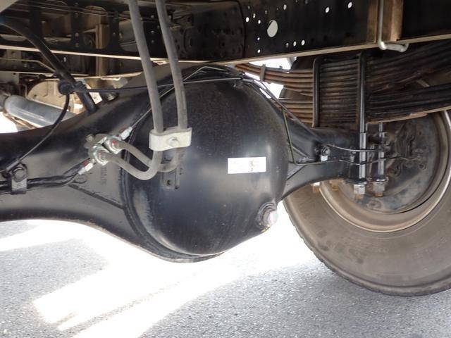 三菱ふそうファイター平ボディ中型（4t）[写真23]