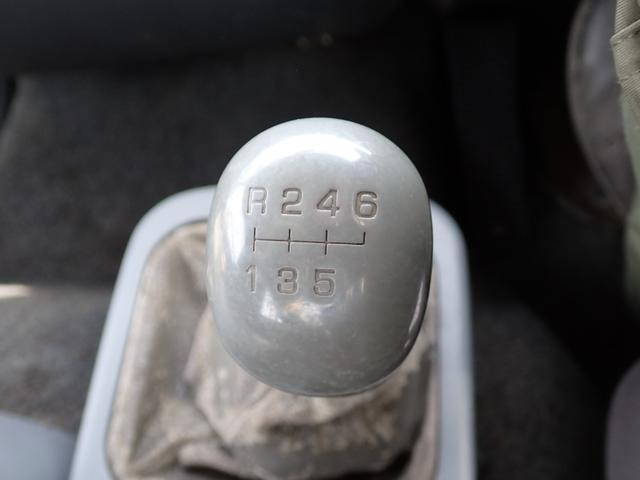 三菱ふそうファイター平ボディ中型（4t）[写真28]