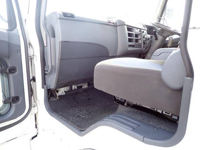 三菱ふそうファイター平ボディ中型（4t）[写真31]