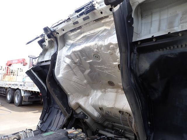 三菱ふそうファイター平ボディ中型（4t）[写真34]