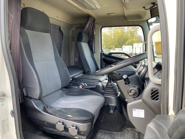 日野レンジャーアルミウイング中型（4t）[写真28]