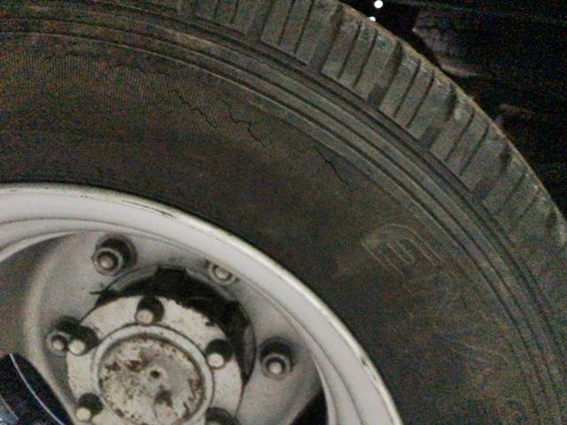 マツダタイタン平ボディ小型（2t・3t）[写真11]