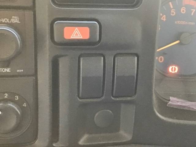 マツダタイタン平ボディ小型（2t・3t）[写真22]