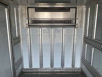 日野デュトロ冷凍車（冷蔵車）小型（2t・3t）[写真13]