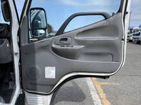 日野デュトロ冷凍車（冷蔵車）小型（2t・3t）[写真25]