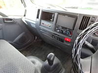 いすゞエルフアルミバン小型（2t・3t）[写真33]