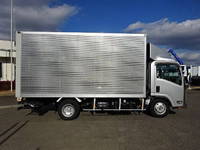 いすゞエルフアルミバン小型（2t・3t）[写真05]