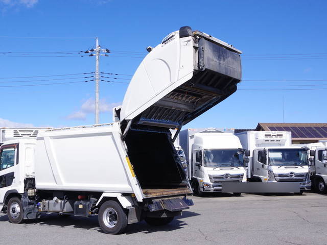 UDトラックスコンドルパッカー車（塵芥車）中型（4t）[写真13]