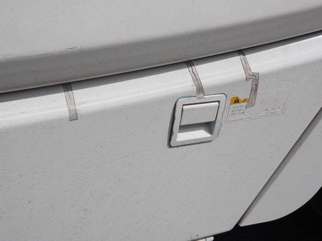 UDトラックスコンドルパッカー車（塵芥車）中型（4t）[写真26]