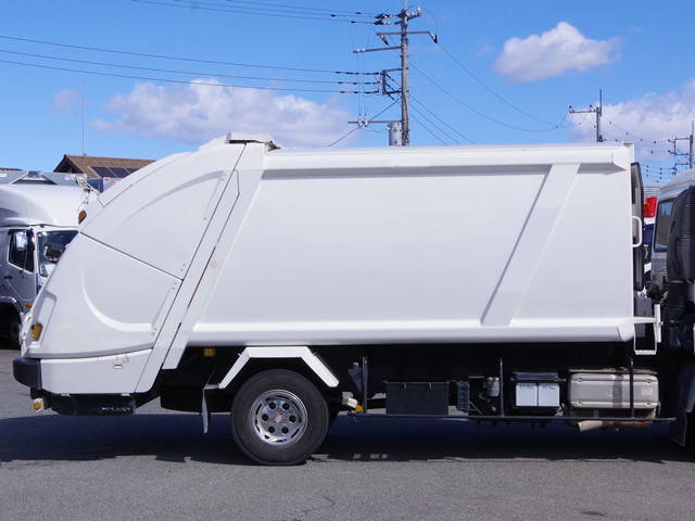 UDトラックスコンドルパッカー車（塵芥車）中型（4t）[写真05]