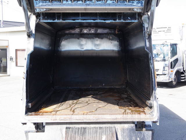 UDトラックスコンドルパッカー車（塵芥車）中型（4t）[写真09]