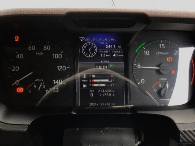 日野プロフィアダンプ大型（10t）[写真30]