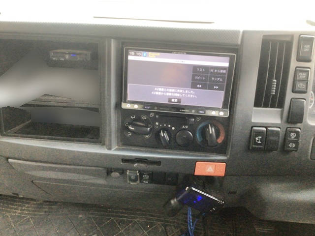 マツダタイタンアルミバン小型（2t・3t）[写真33]