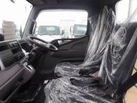 三菱ふそうキャンター平ボディ小型（2t・3t）[写真10]