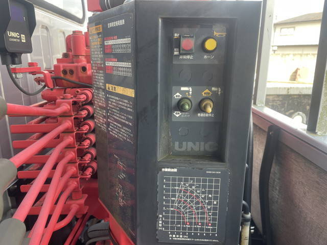 いすゞエルフクレーン3段小型（2t・3t）[写真14]