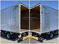 トヨタトヨエースパネルバン小型（2t・3t）[写真11]