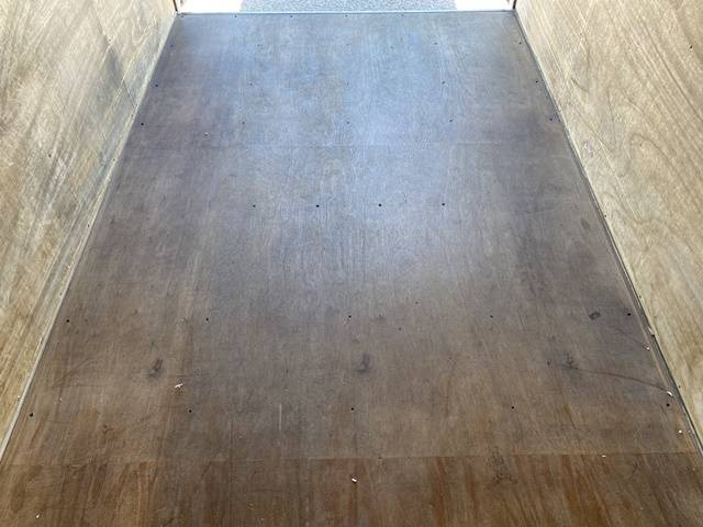 トヨタトヨエースパネルバン小型（2t・3t）[写真16]