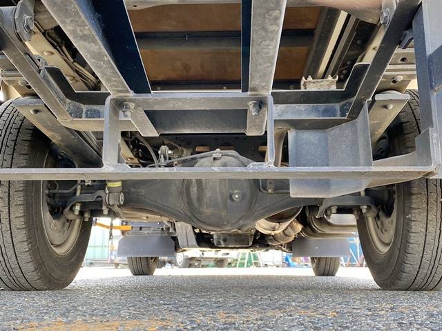 トヨタトヨエースパネルバン小型（2t・3t）[写真25]