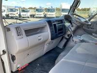 トヨタトヨエースパネルバン小型（2t・3t）[写真31]