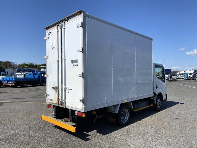 日産アトラスパネルバン小型（2t・3t）[写真02]