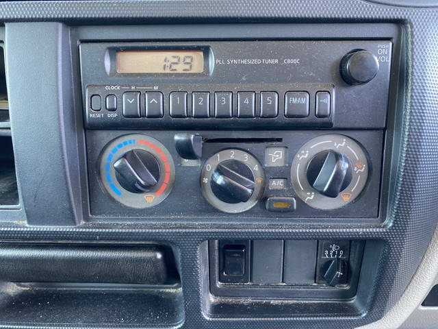 日産アトラスパネルバン小型（2t・3t）[写真33]