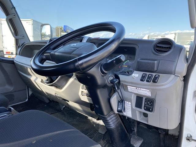 三菱ふそうキャンターセーフティローダー小型（2t・3t）[写真36]