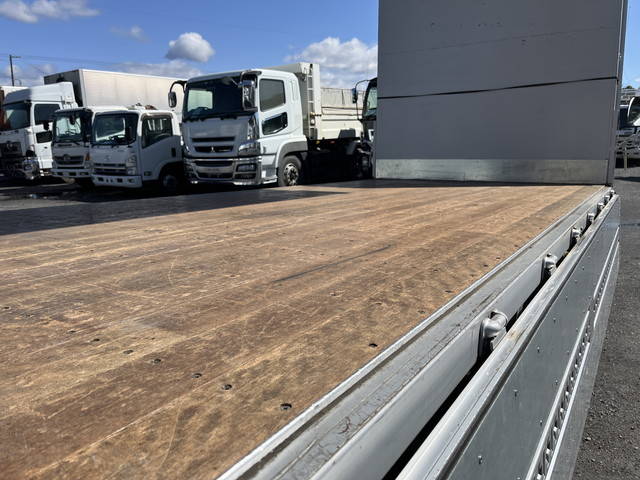 いすゞエルフアルミウイング小型（2t・3t）[写真22]