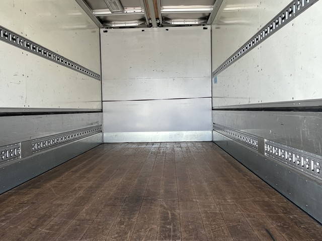 いすゞエルフアルミウイング小型（2t・3t）[写真24]