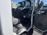 いすゞエルフアルミウイング小型（2t・3t）[写真30]