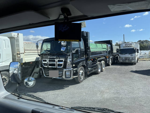 いすゞエルフアルミウイング小型（2t・3t）[写真37]