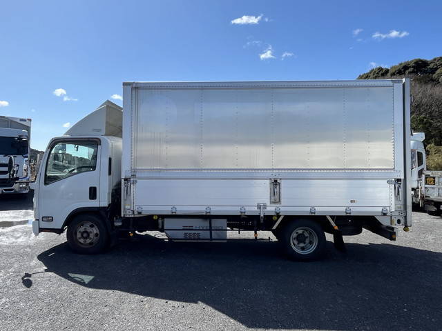 いすゞエルフアルミウイング小型（2t・3t）[写真07]