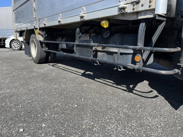 いすゞエルフアルミウイング小型（2t・3t）[写真09]