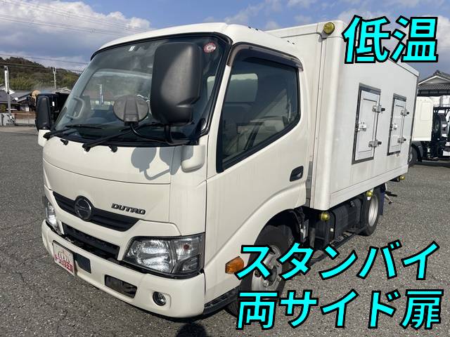 日野デュトロ冷凍車（冷蔵車）小型（2t・3t）TKG-XZU605M [写真01]