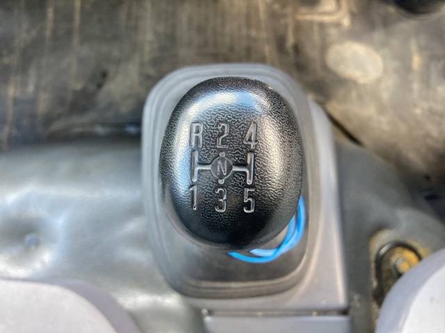 いすゞエルフアルミバン小型（2t・3t）[写真34]