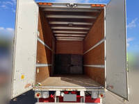 いすゞエルフアルミバン小型（2t・3t）[写真06]