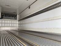 三菱ふそうファイター冷凍車（冷蔵車）中型（4t）[写真14]