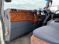 三菱ふそうファイター冷凍車（冷蔵車）中型（4t）[写真31]