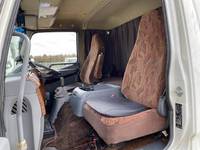 三菱ふそうファイター冷凍車（冷蔵車）中型（4t）[写真32]