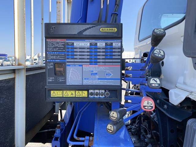 日野レンジャークレーン4段中型（4t）[写真18]