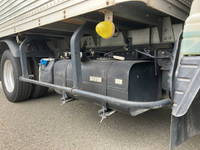 三菱ふそうキャンターアルミバン小型（2t・3t）[写真20]