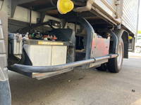 三菱ふそうキャンターアルミバン小型（2t・3t）[写真21]