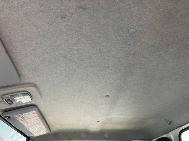 三菱ふそうキャンターアルミバン小型（2t・3t）[写真33]