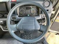 三菱ふそうキャンターアルミバン小型（2t・3t）[写真37]