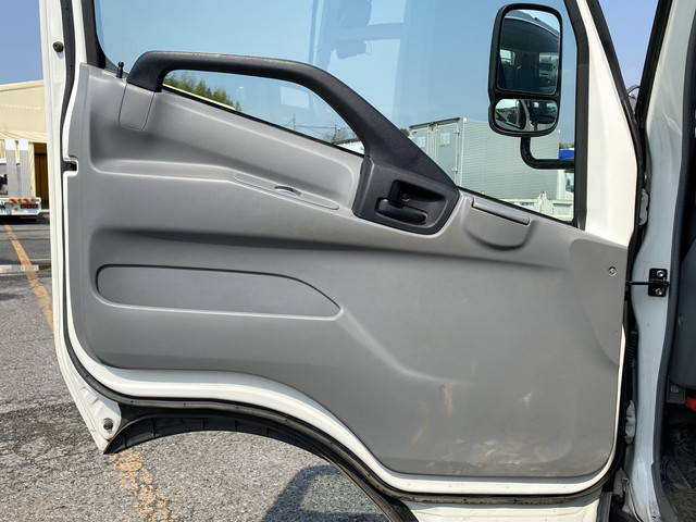 トヨタトヨエースクレーン5段小型（2t・3t）[写真30]