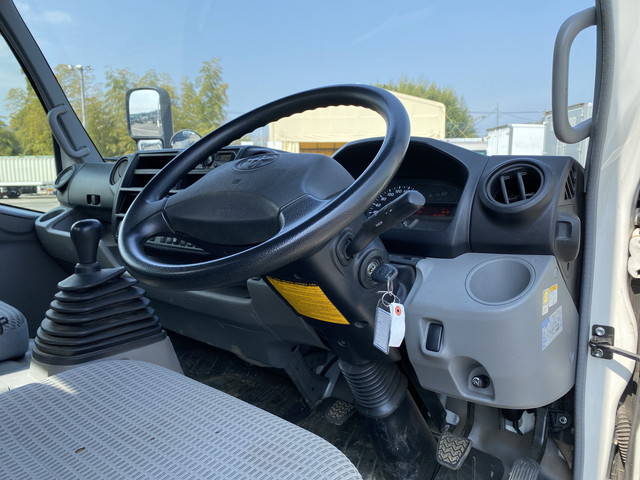 トヨタトヨエースクレーン5段小型（2t・3t）[写真33]